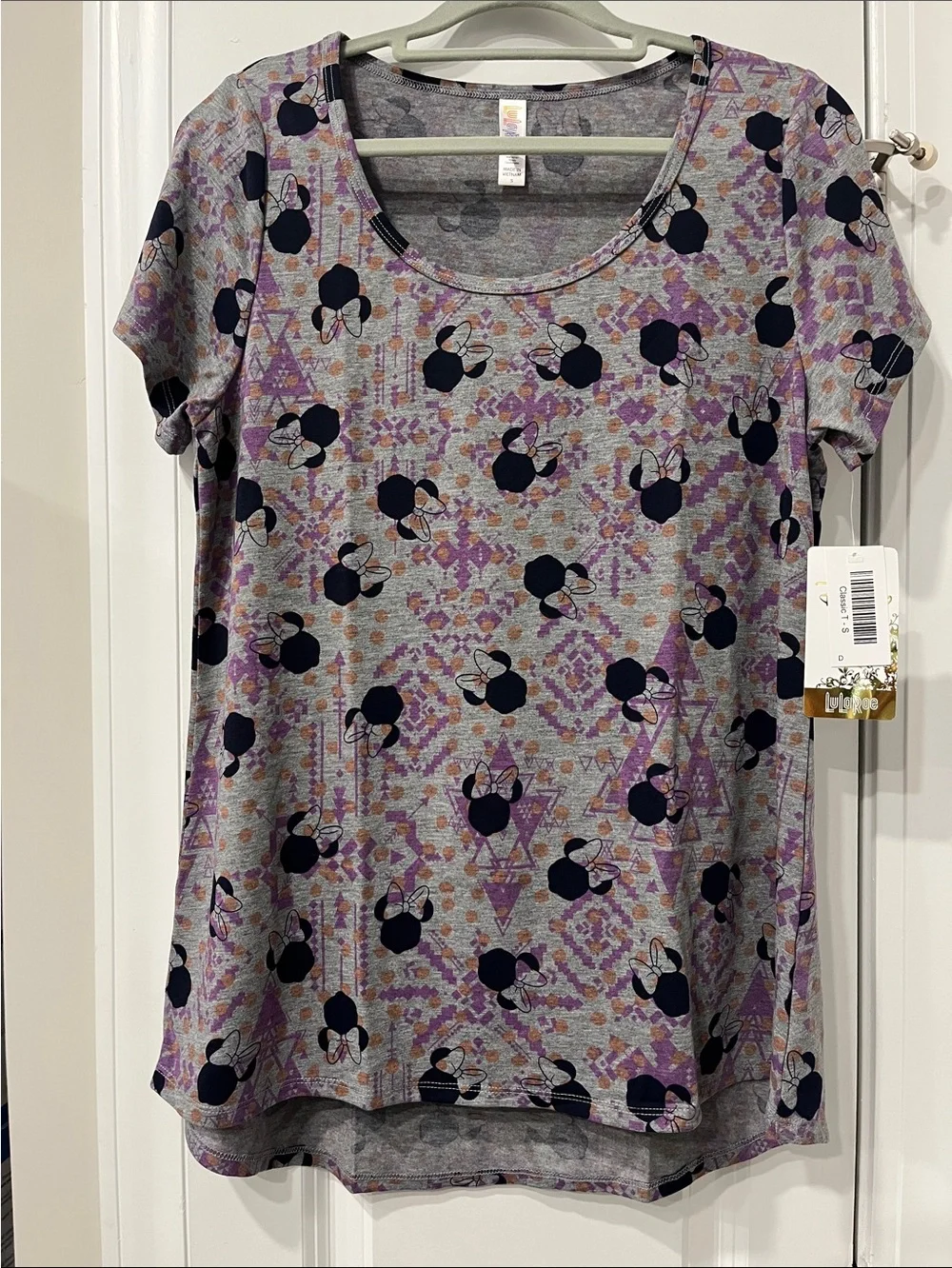 Disney Gray Short Sleeve Tee with Purple Geometric & Black Minnie Silhouettes. - Picture 1 of 6